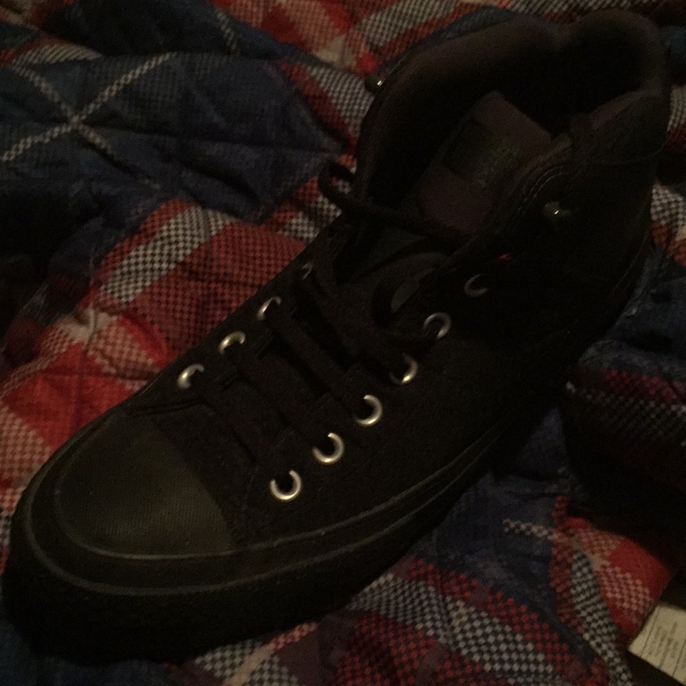 Men converse boots size 12